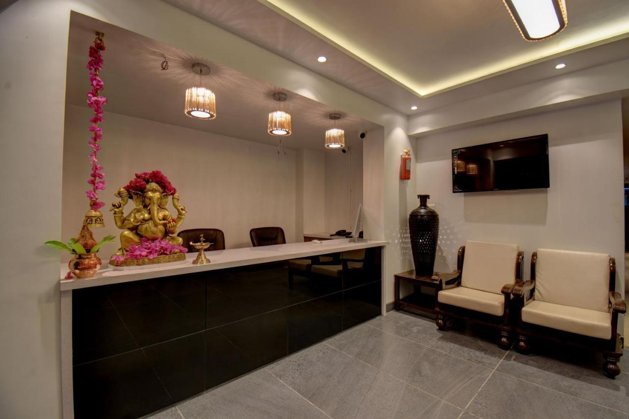 Elite Hotel Lonavala Ngoại thất bức ảnh