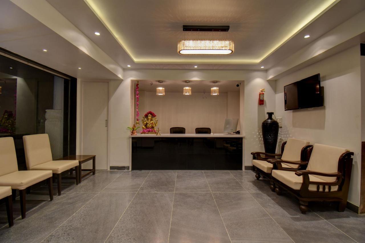 Elite Hotel Lonavala Ngoại thất bức ảnh