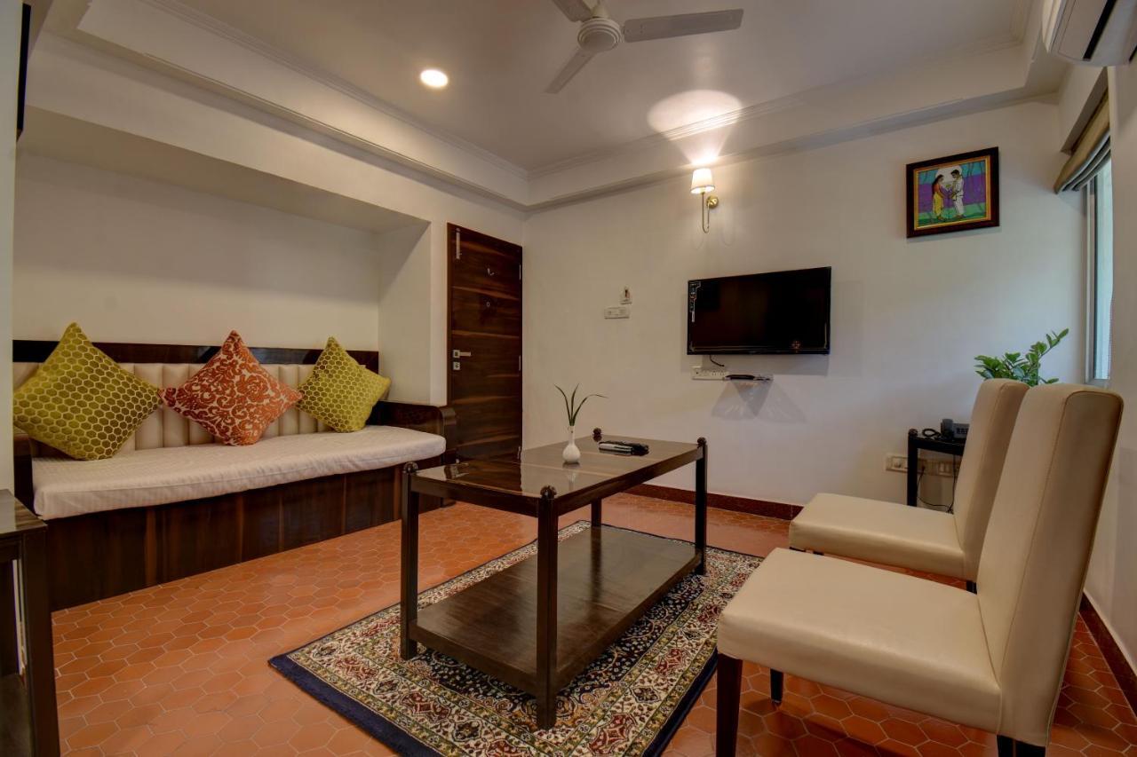 Elite Hotel Lonavala Ngoại thất bức ảnh