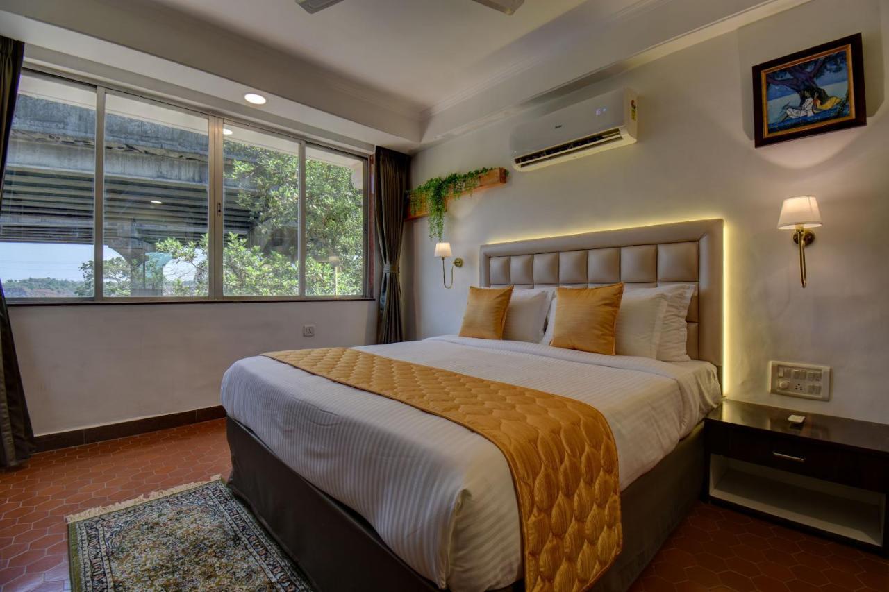 Elite Hotel Lonavala Ngoại thất bức ảnh
