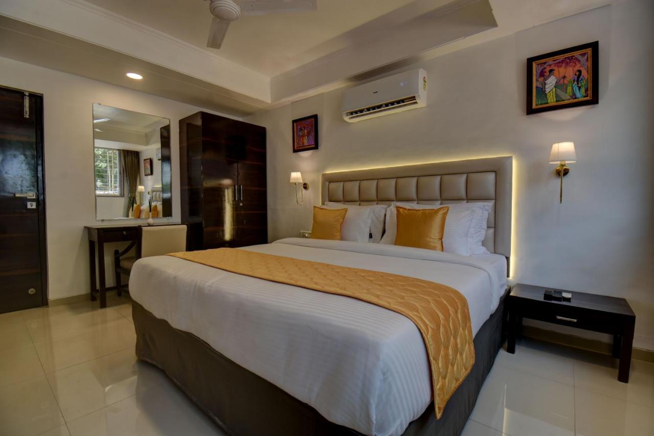 Elite Hotel Lonavala Ngoại thất bức ảnh