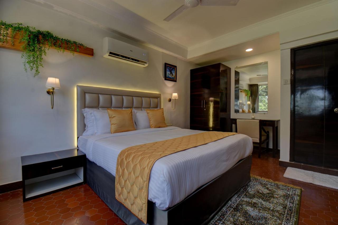 Elite Hotel Lonavala Ngoại thất bức ảnh