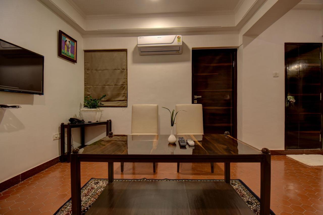 Elite Hotel Lonavala Ngoại thất bức ảnh