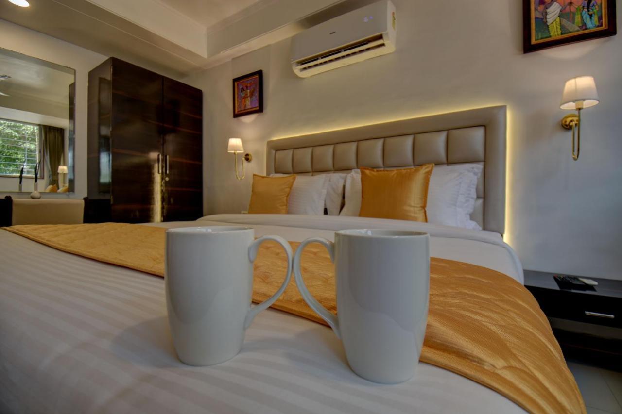 Elite Hotel Lonavala Ngoại thất bức ảnh